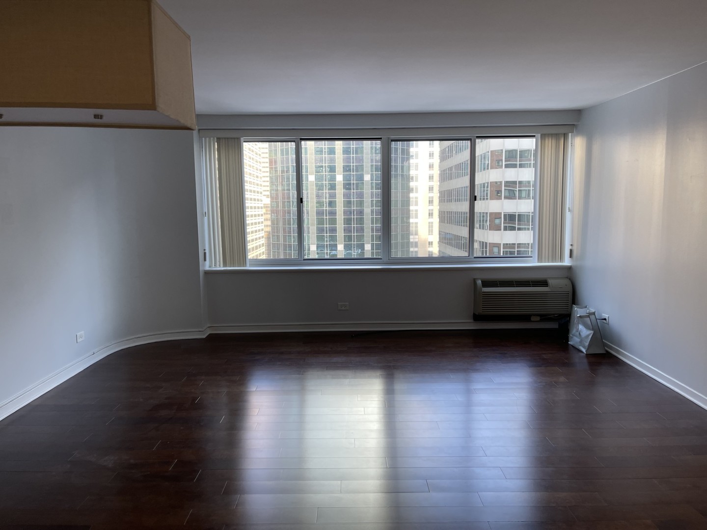 211 E OHIO Street #1608, Chicago, IL 60611