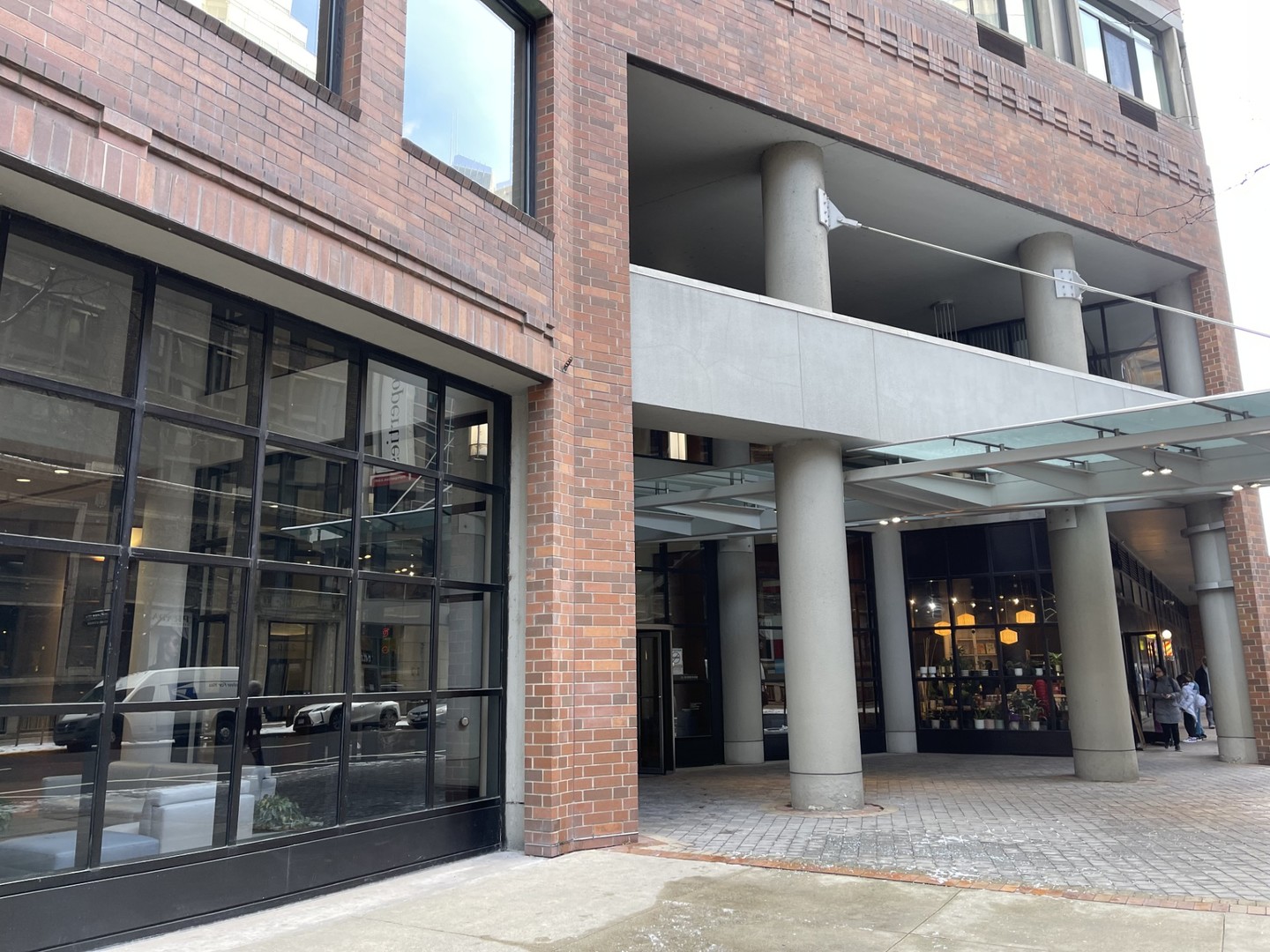 211 E OHIO Street #1608, Chicago, IL 60611