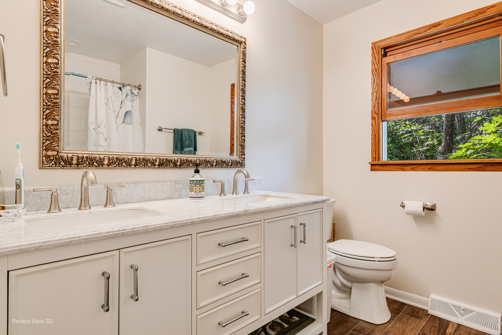 2291 Shannondale Drive, Libertyville, IL 60048