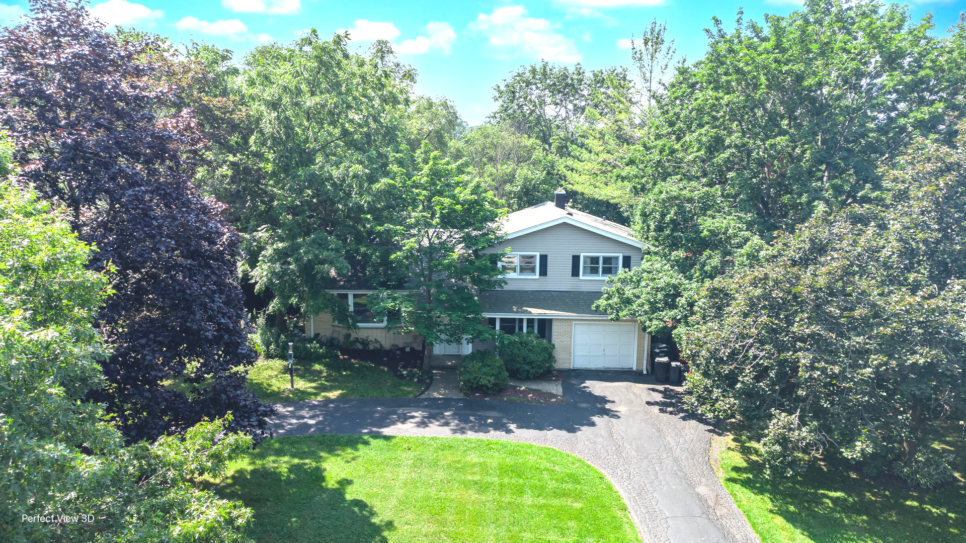 2291 Shannondale Drive, Libertyville, IL 60048