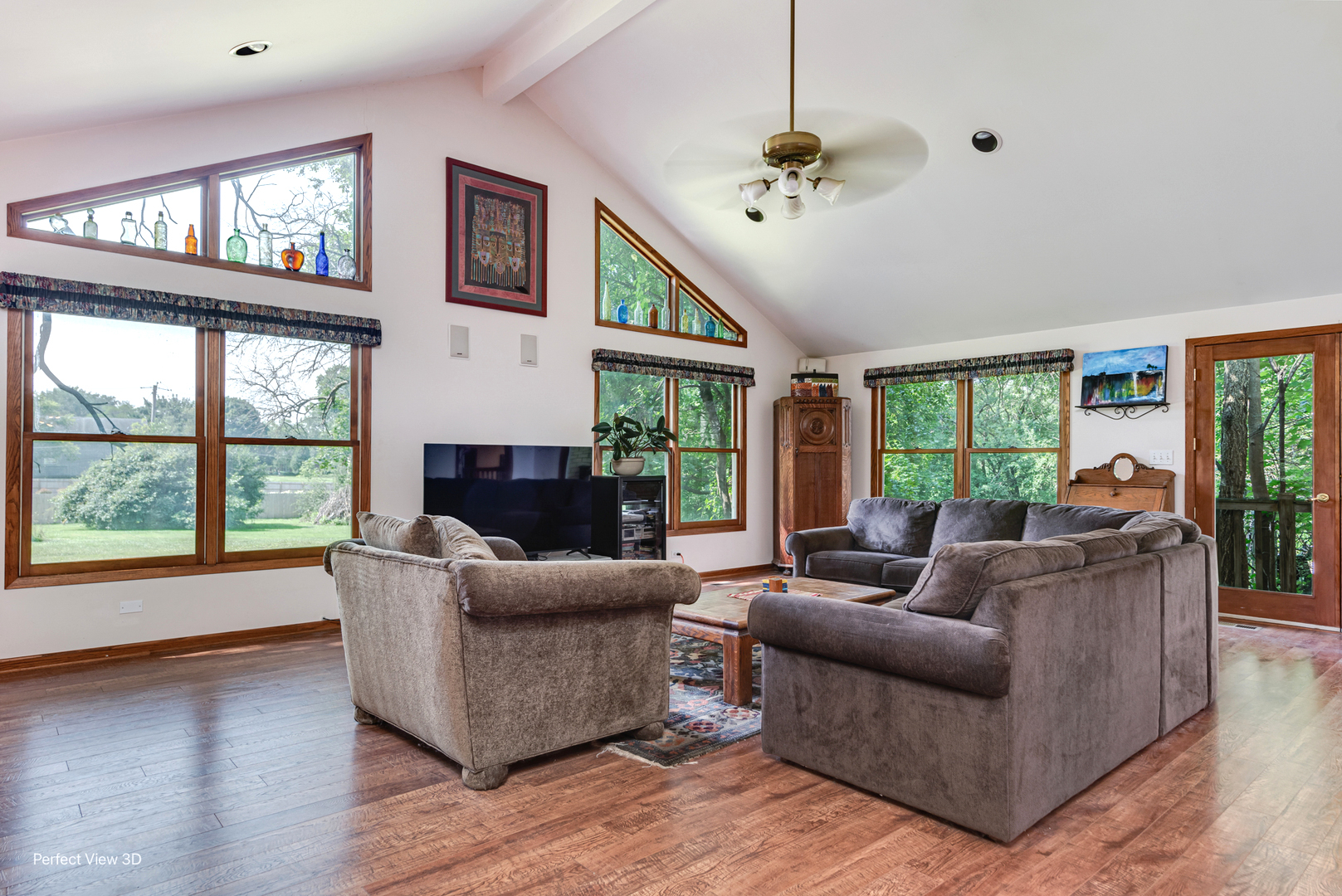 2291 Shannondale Drive, Libertyville, IL 60048