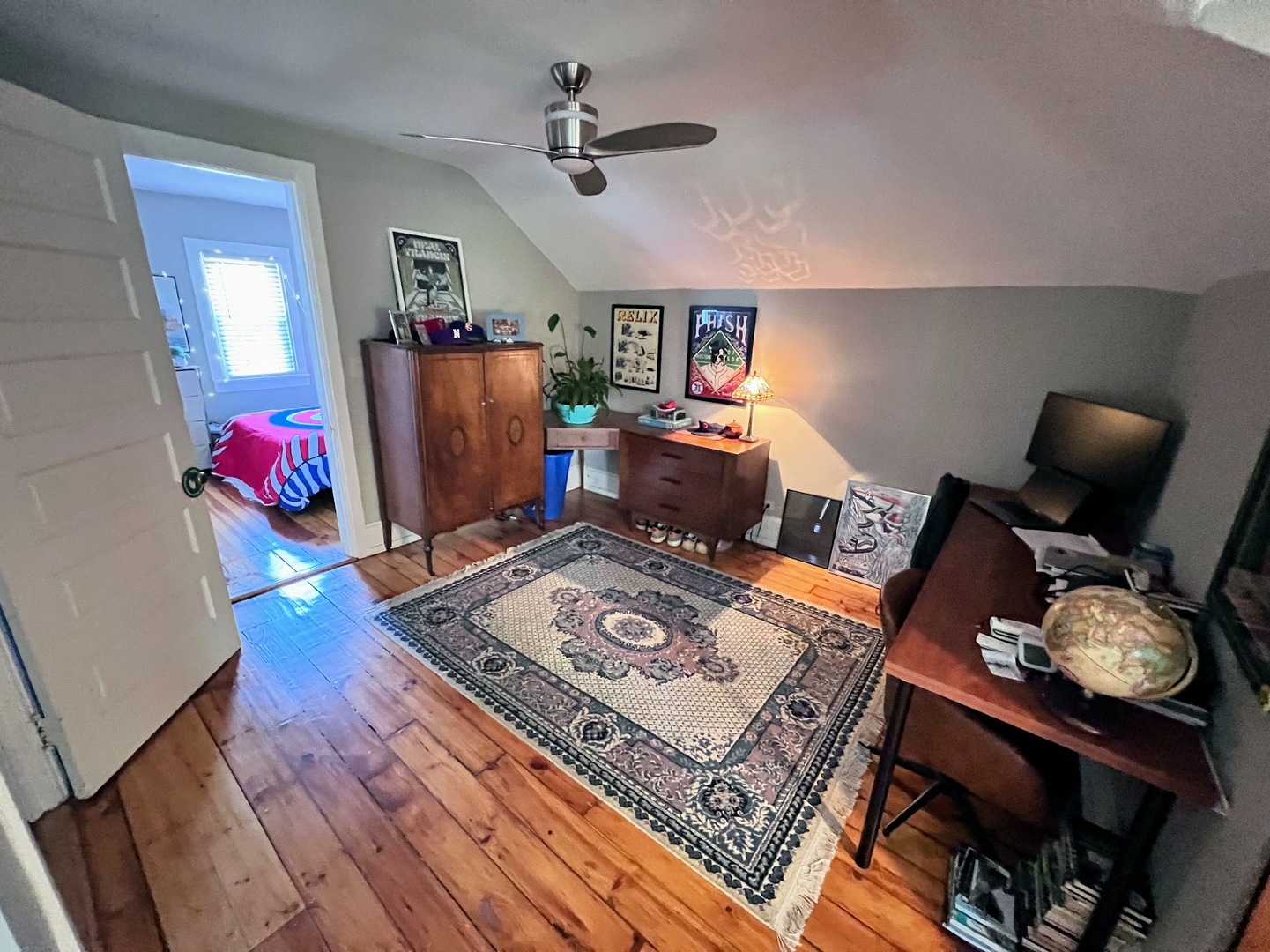 519 HAMILTON Street #2E, Evanston, IL 60202