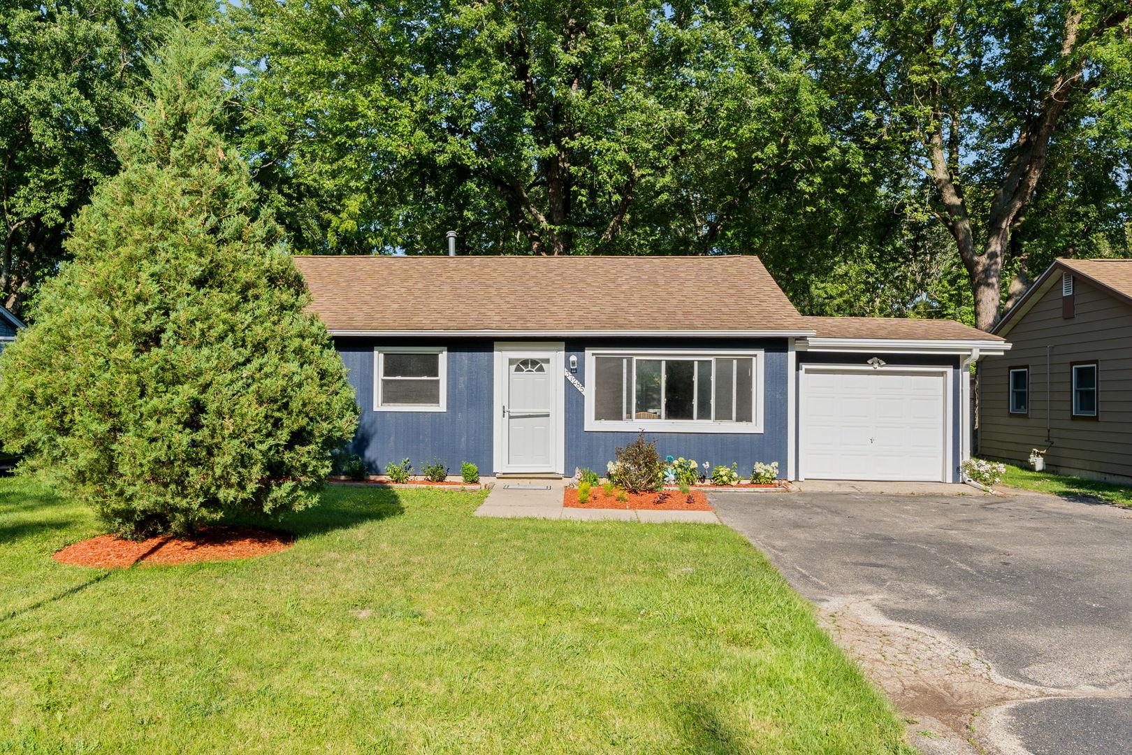 37285 N Piper Lane, Lake Villa, IL 60046
