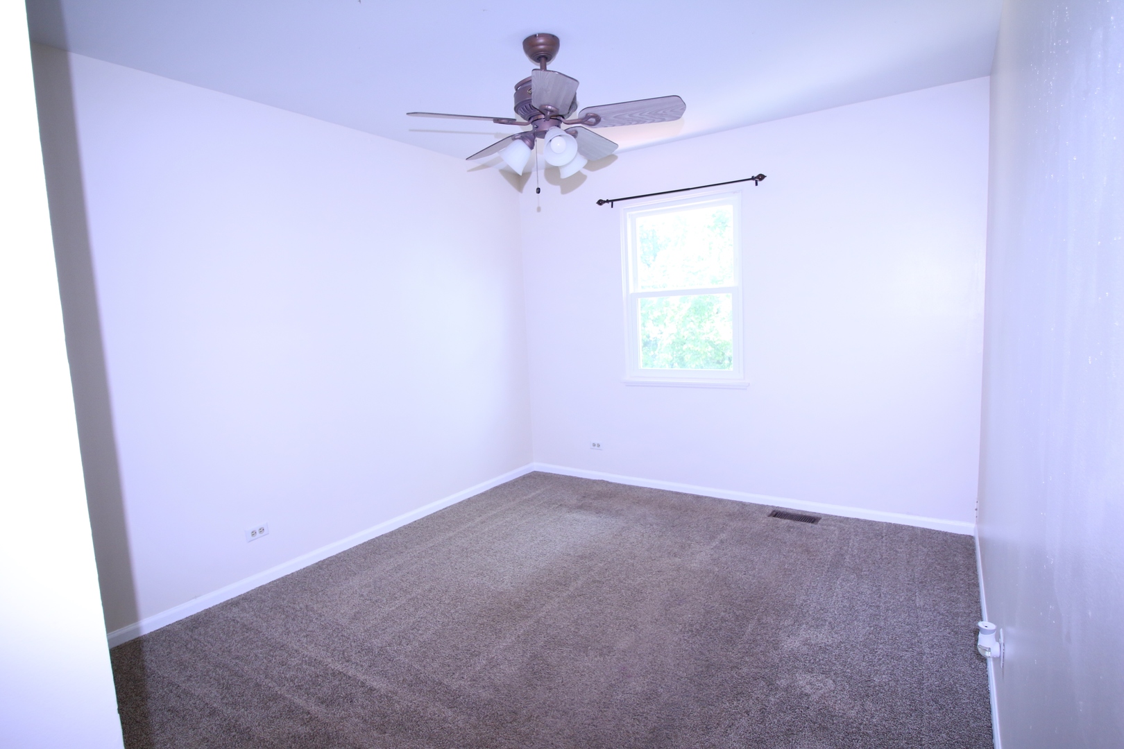 2022 Redwood Drive, Round Lake Beach, IL 60073