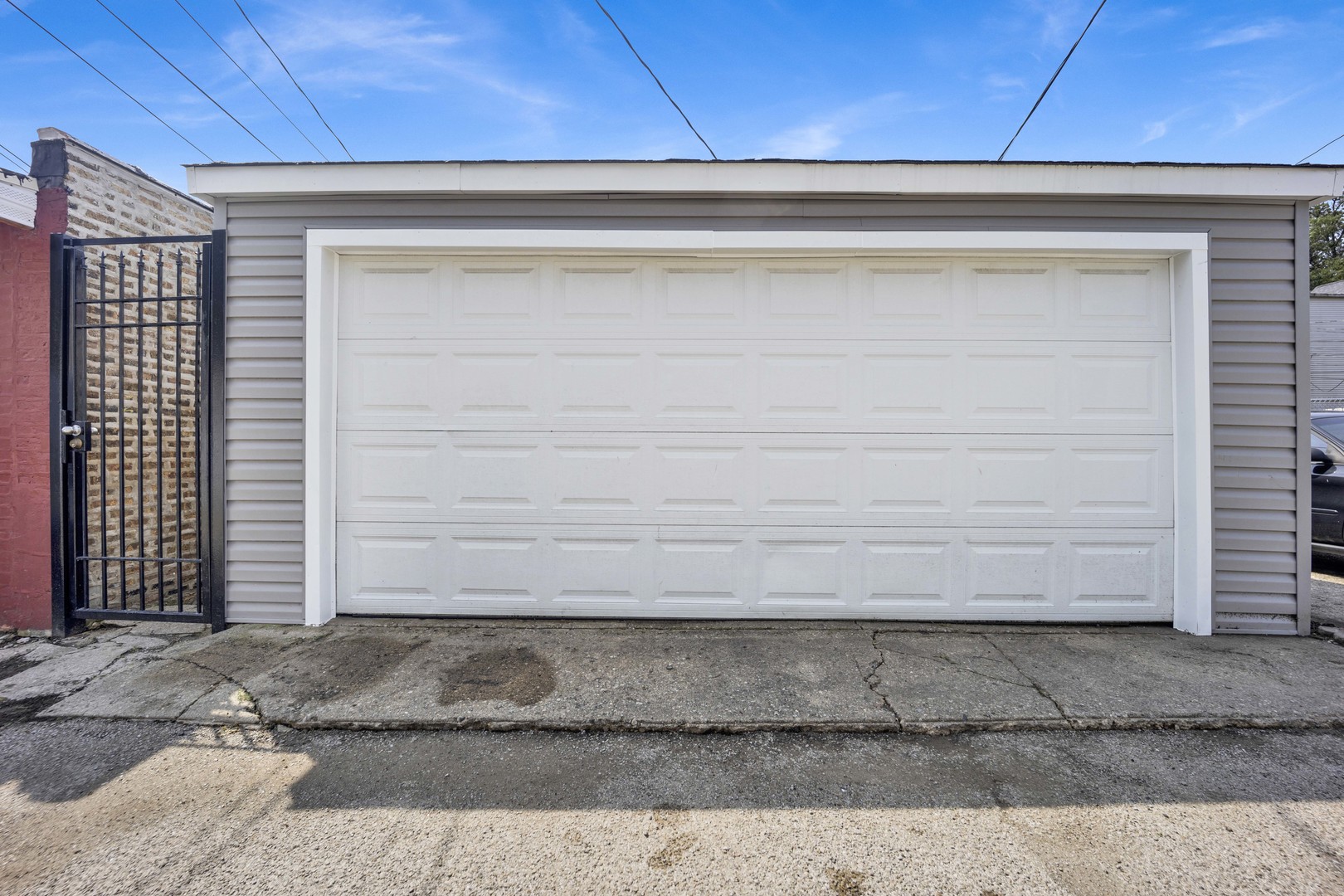 3326 W Crystal Street, Chicago, IL 60651