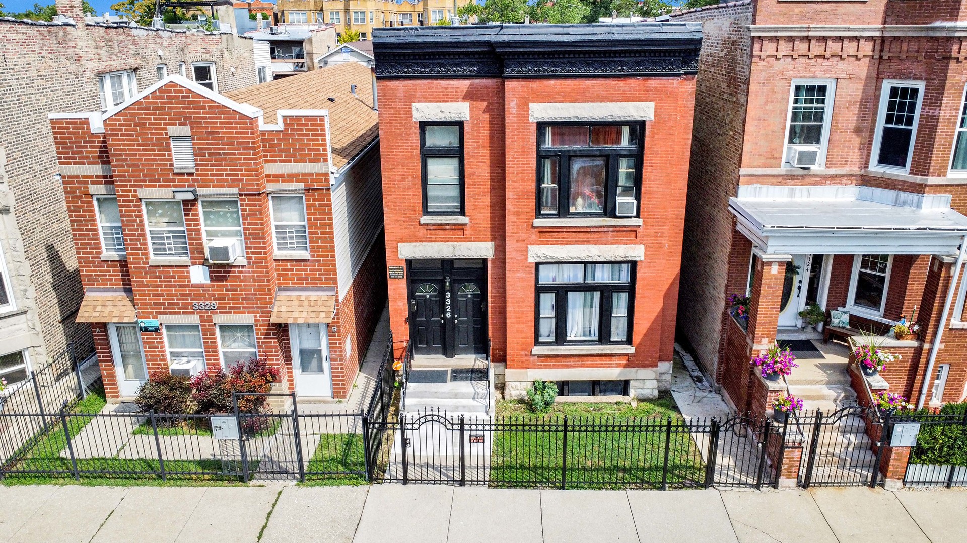 3326 W Crystal Street, Chicago, IL 60651