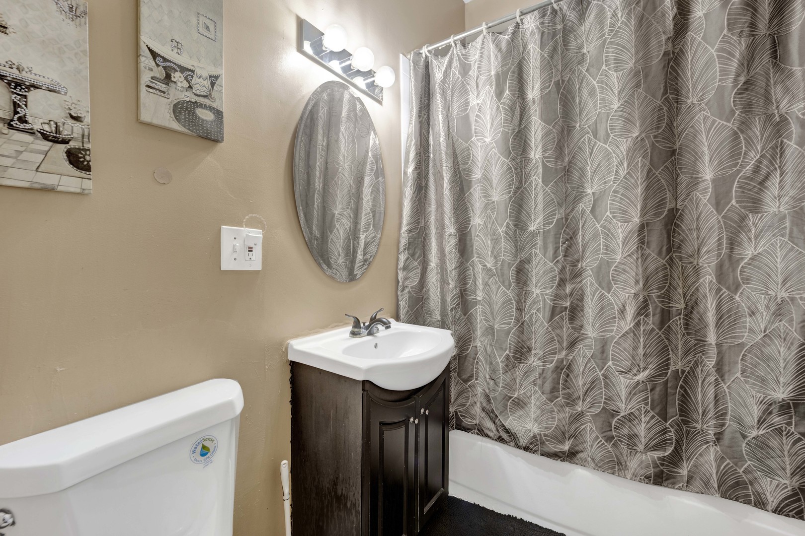 3326 W Crystal Street, Chicago, IL 60651