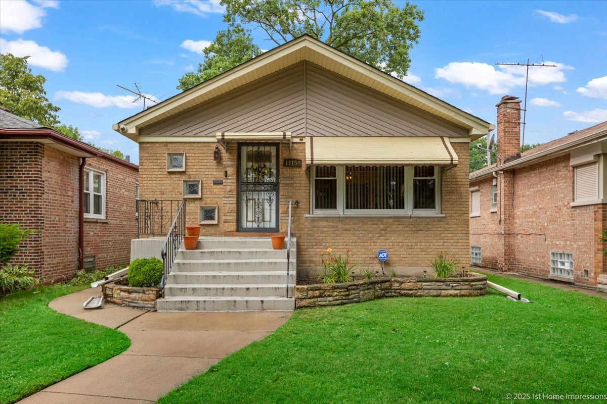 11154 S Green Street, Chicago, IL 60643