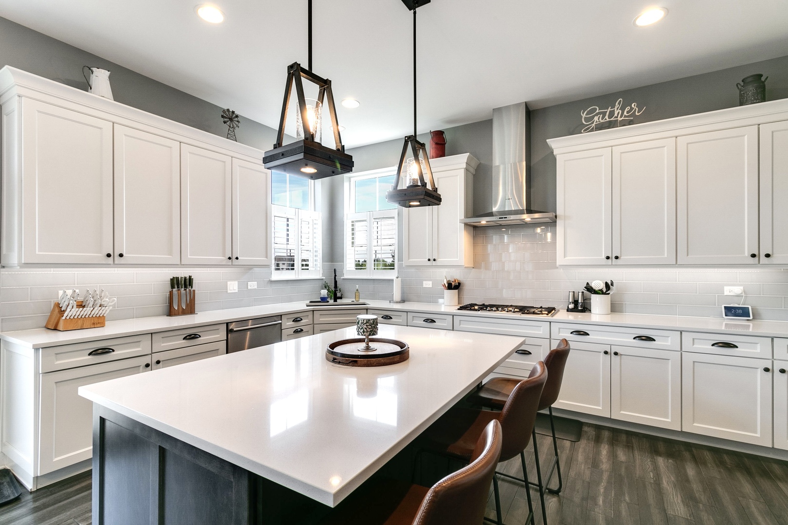 4720 Foley Lane, St. Charles, IL 60175