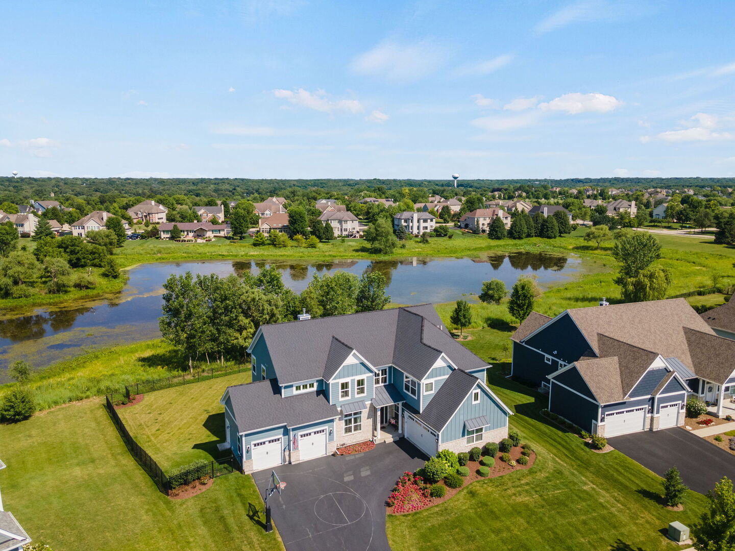 4720 Foley Lane, St. Charles, IL 60175