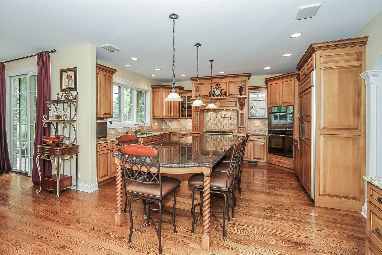 204 E Clarendon Street, Prospect Heights, IL 60070