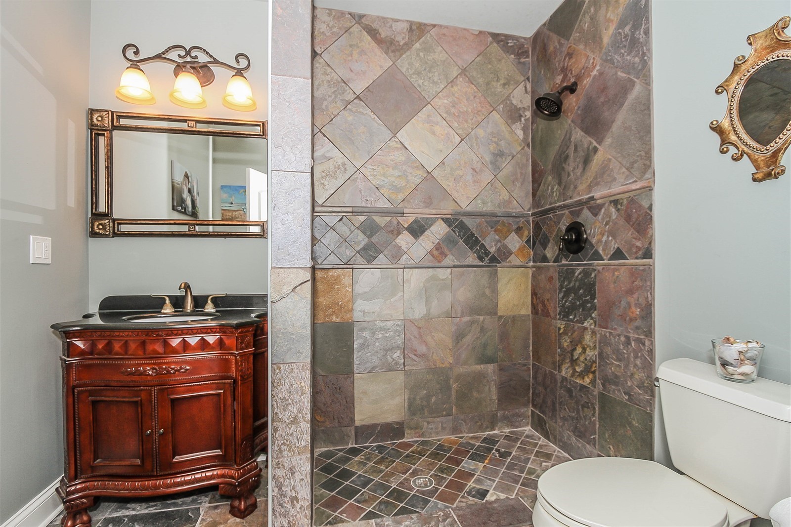 204 E Clarendon Street, Prospect Heights, IL 60070
