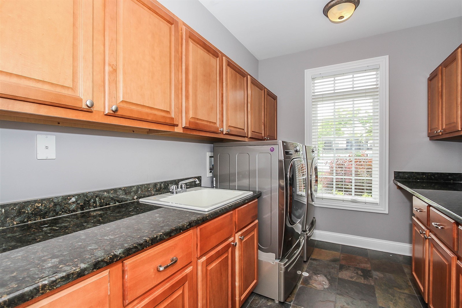 204 E Clarendon Street, Prospect Heights, IL 60070
