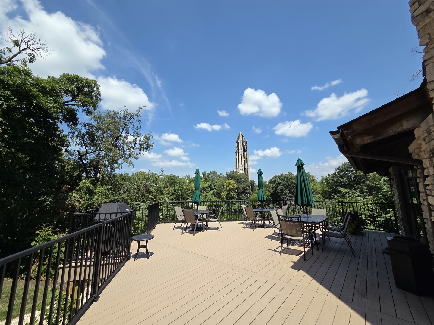511 Aurora Avenue #108, Naperville, IL 60540