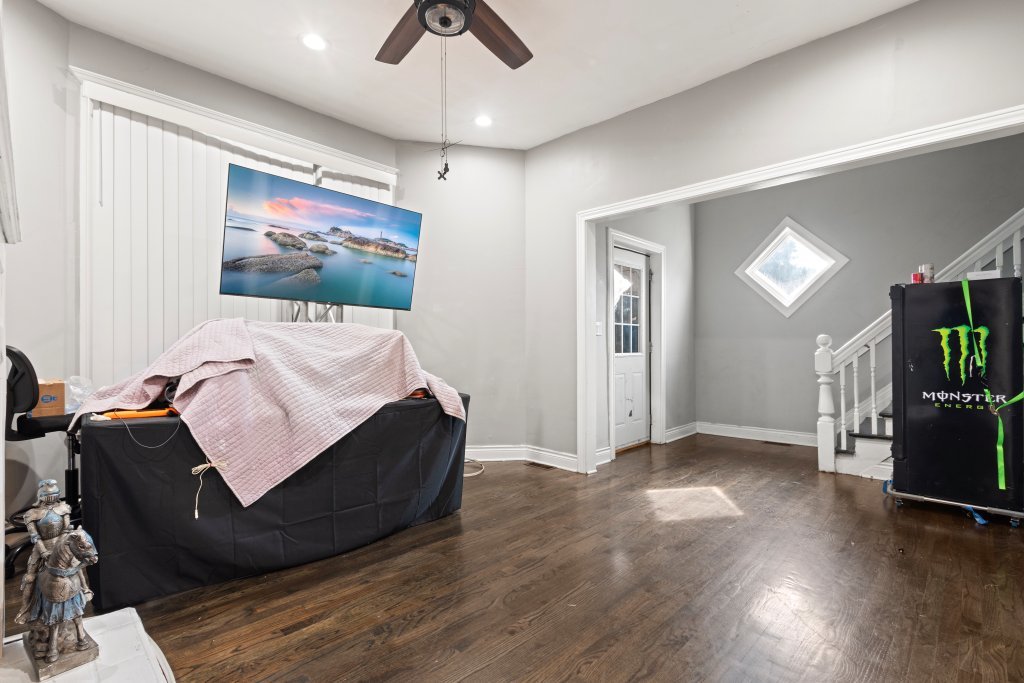 3710 W 60th Place, Chicago, IL 60629