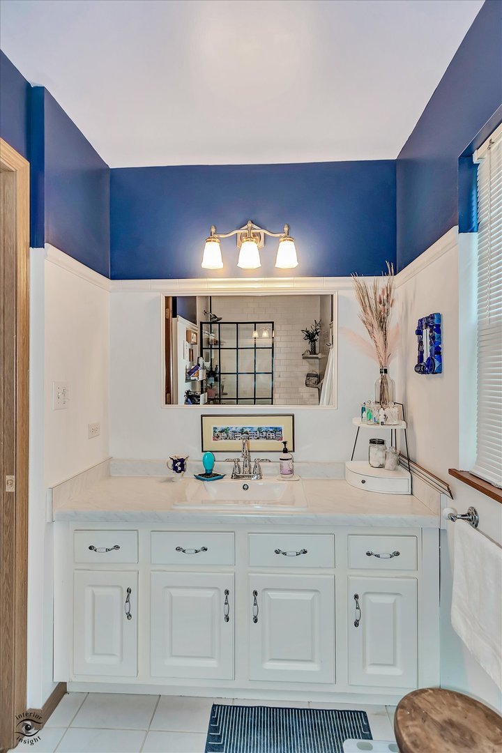 901 Barton Lane, Peotone, IL 60468