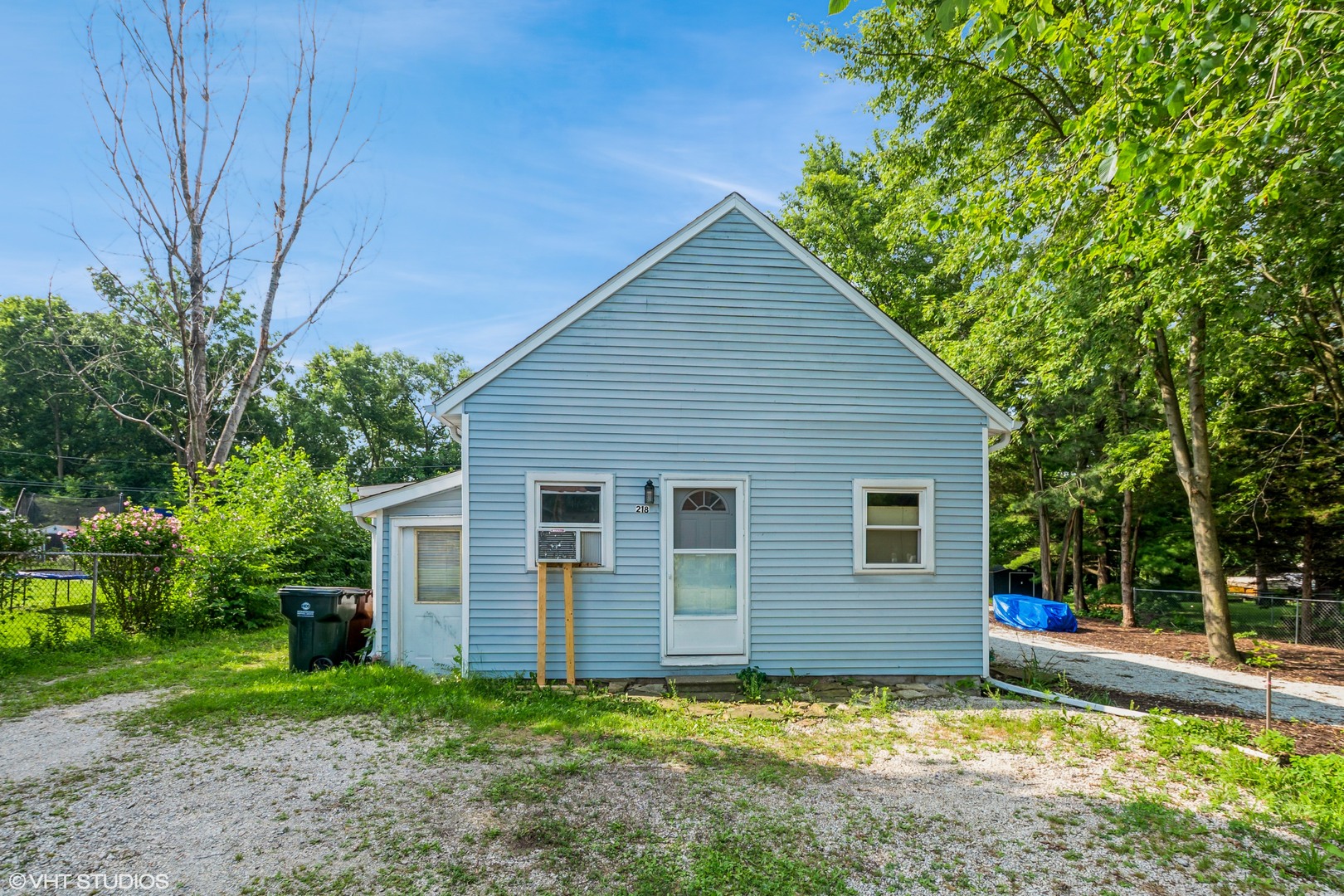 218 Hughes Avenue, Lockport, IL 60441