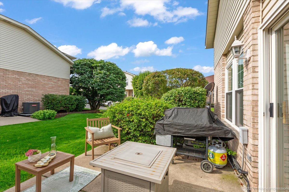 7420 Linden Drive, Justice, IL 60458