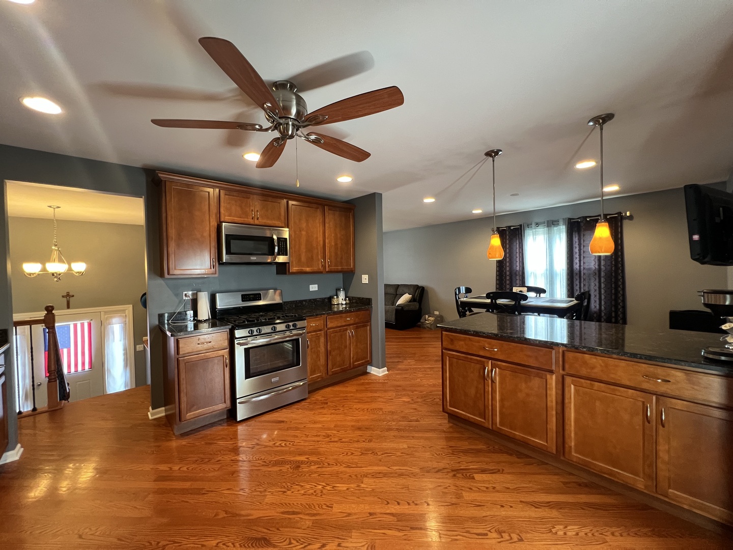 20242 S Rosewood Court, Frankfort, IL 60423