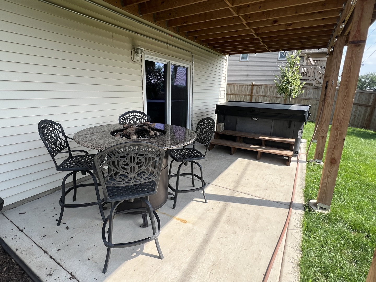 20242 S Rosewood Court, Frankfort, IL 60423
