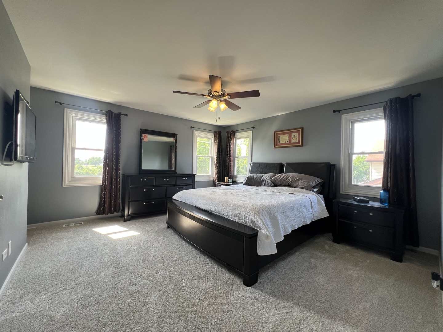 20242 S Rosewood Court, Frankfort, IL 60423