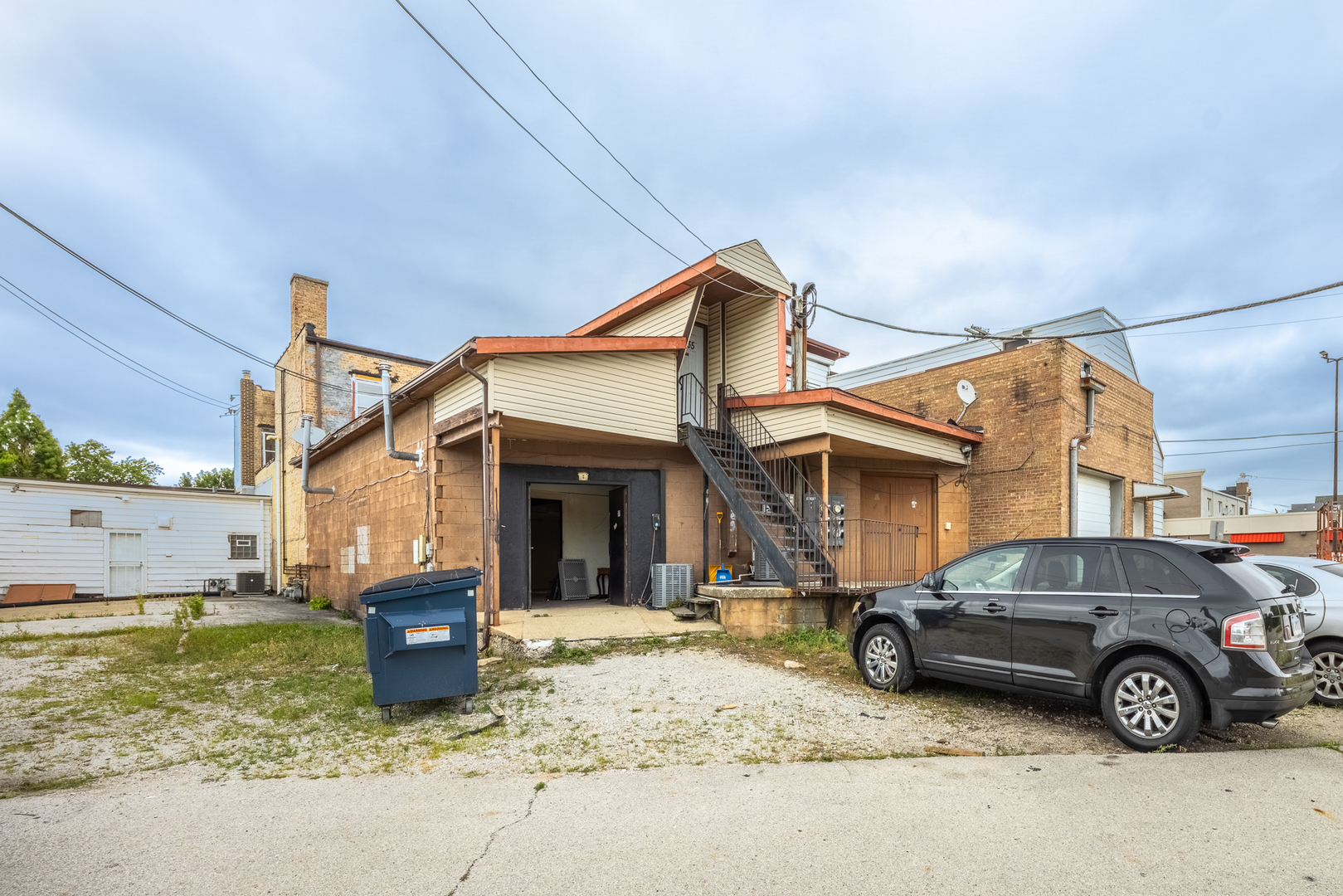 3435 Ridge Road, Lansing, IL 60438