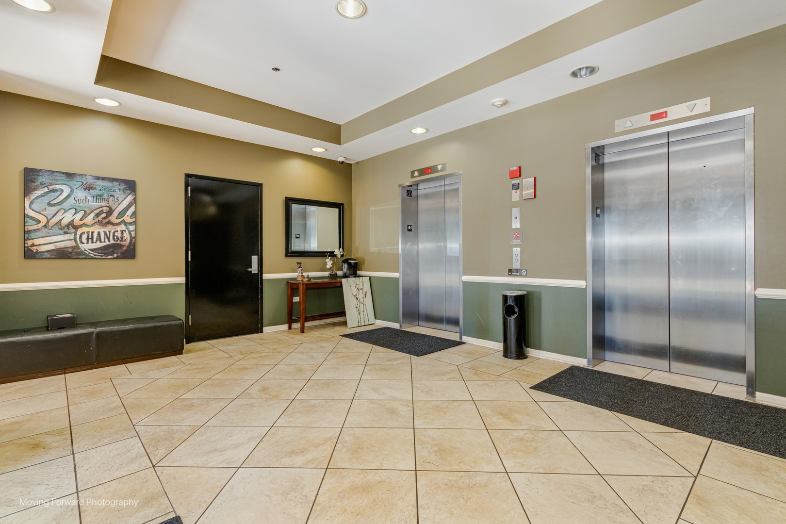 656 Pearson Street #309, Des Plaines, IL 60016