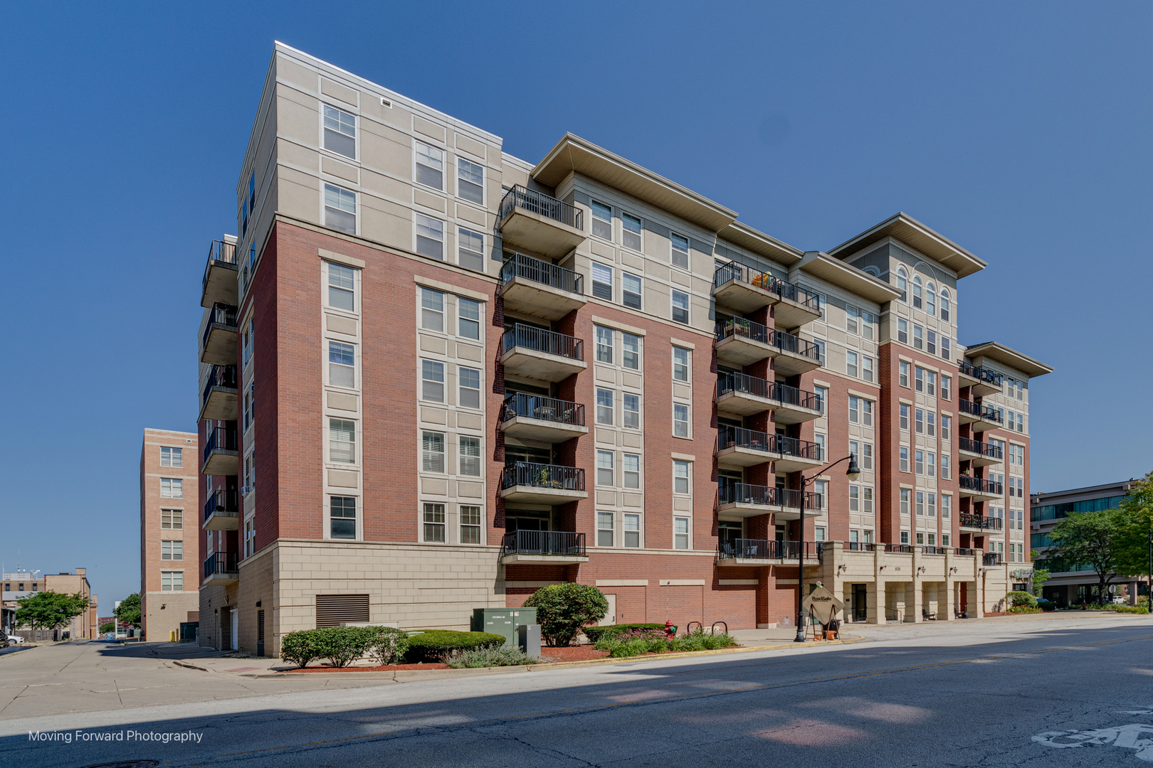 656 Pearson Street #309, Des Plaines, IL 60016