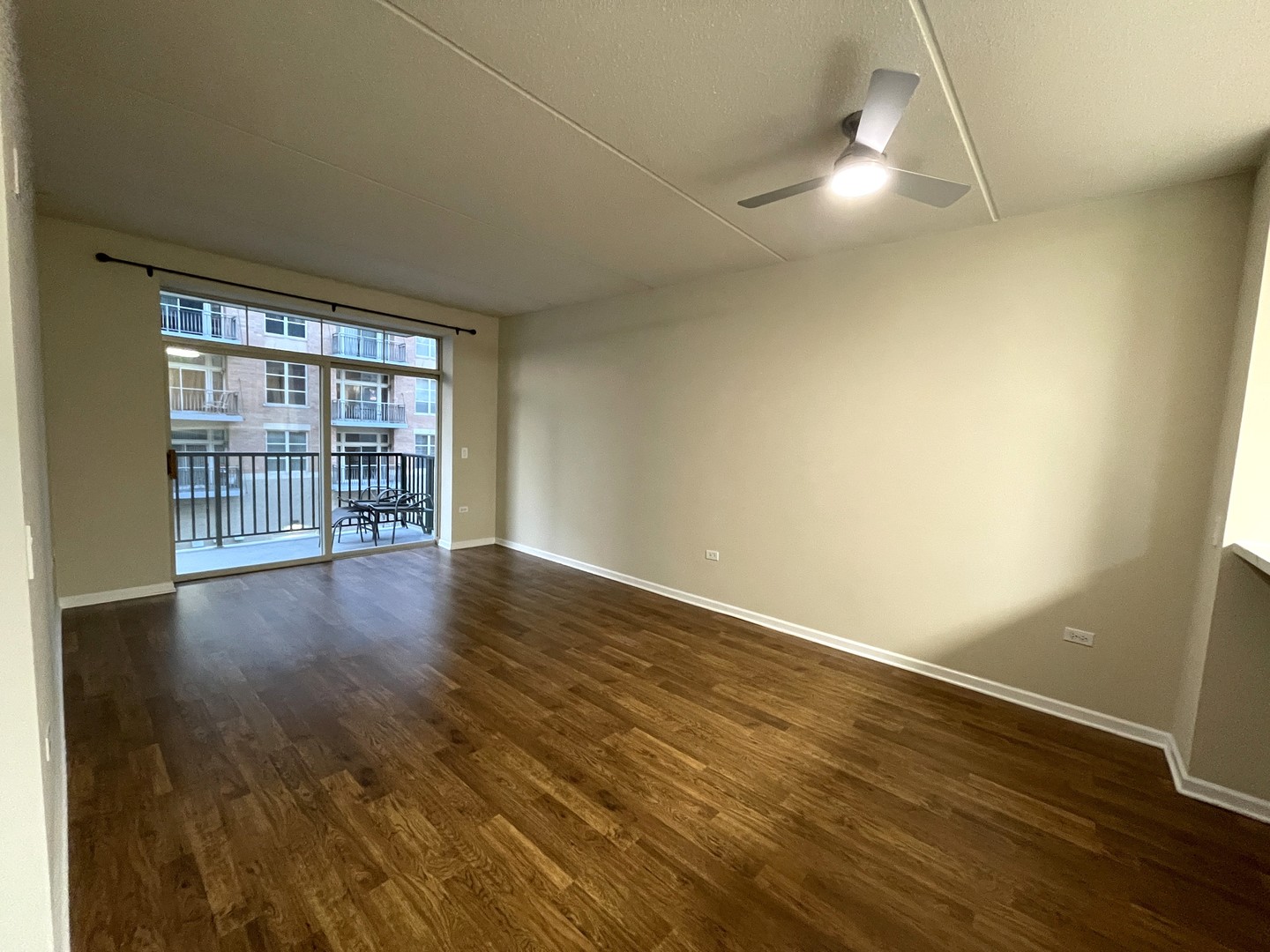 656 Pearson Street #309, Des Plaines, IL 60016