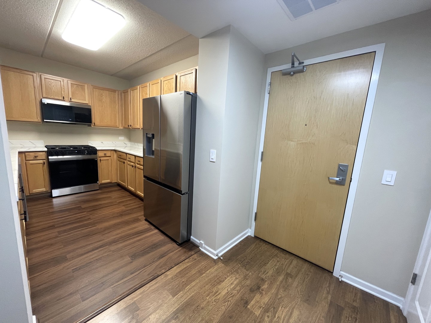 656 Pearson Street #309, Des Plaines, IL 60016