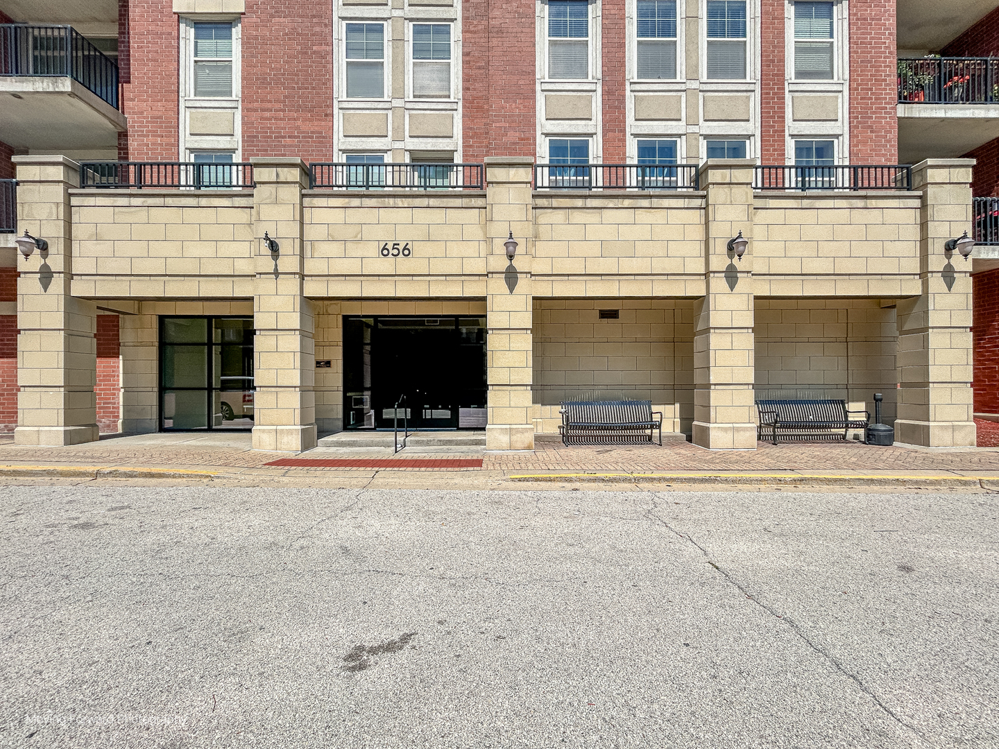 656 Pearson Street #309, Des Plaines, IL 60016