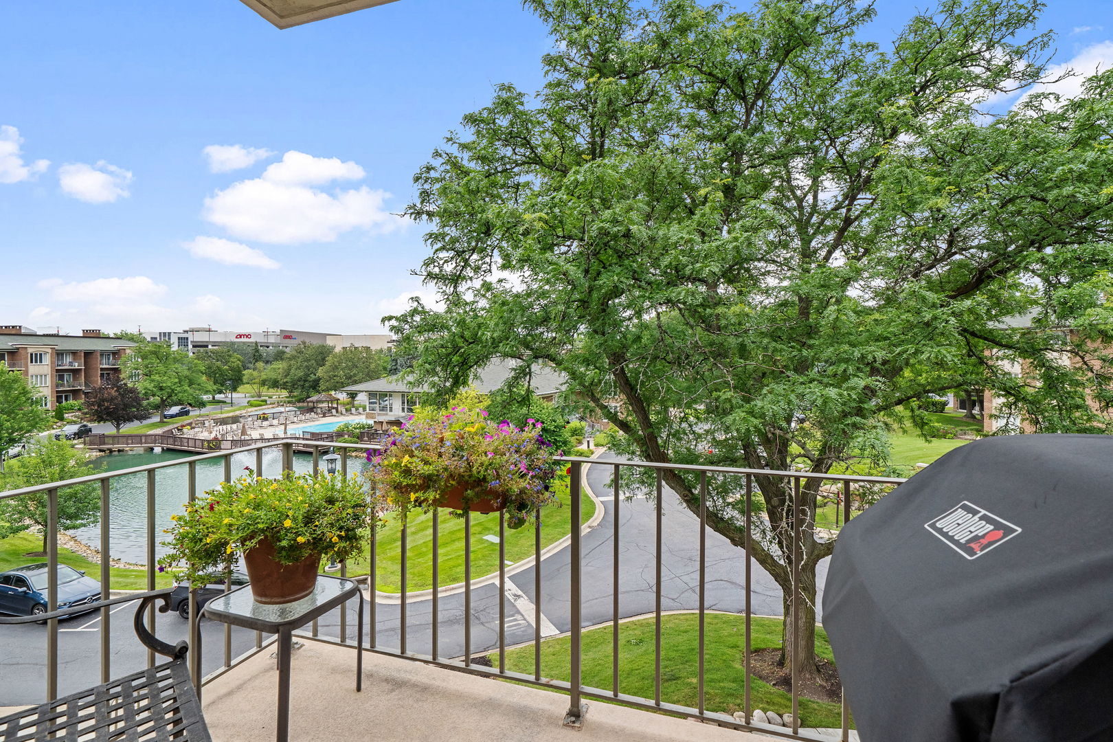 5 Oak Brook Club Drive #N303, Oak Brook, IL 60523