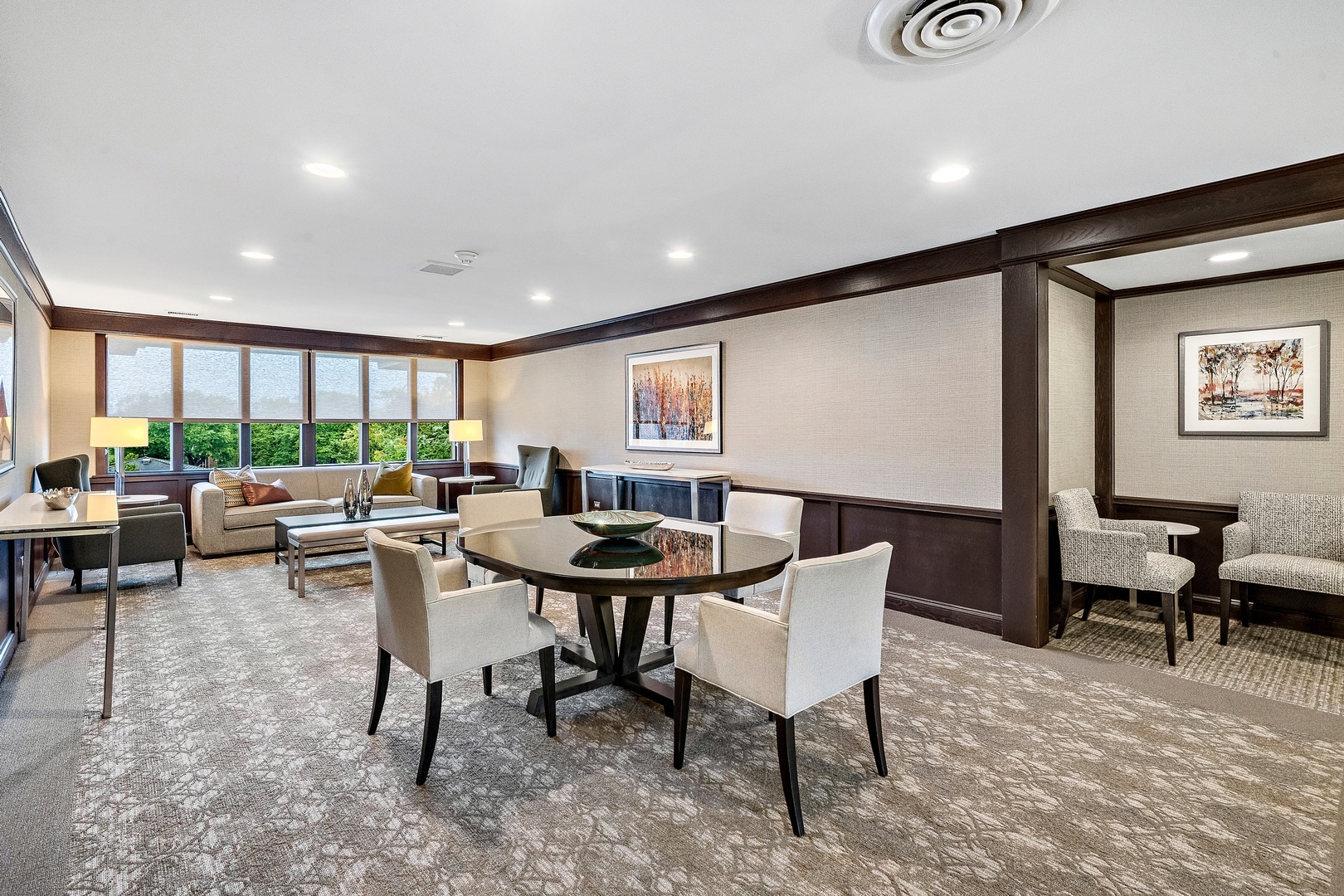 5 Oak Brook Club Drive #N303, Oak Brook, IL 60523
