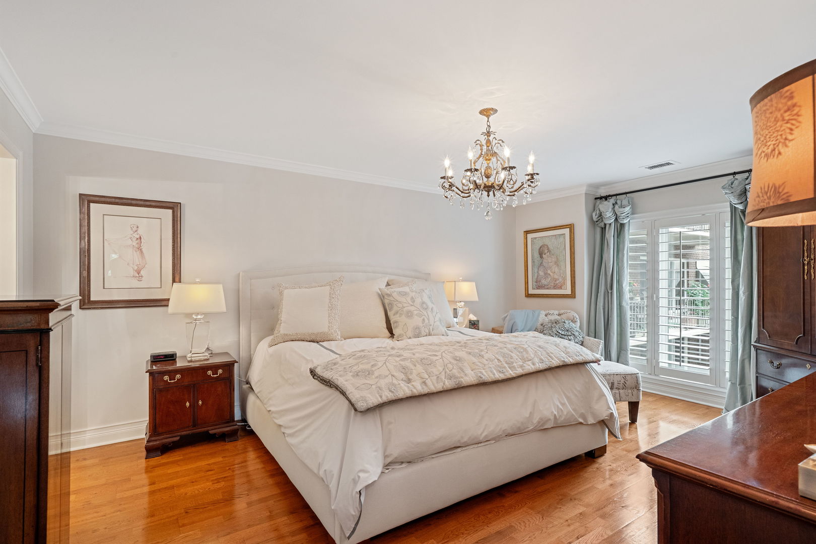 5 Oak Brook Club Drive #N303, Oak Brook, IL 60523