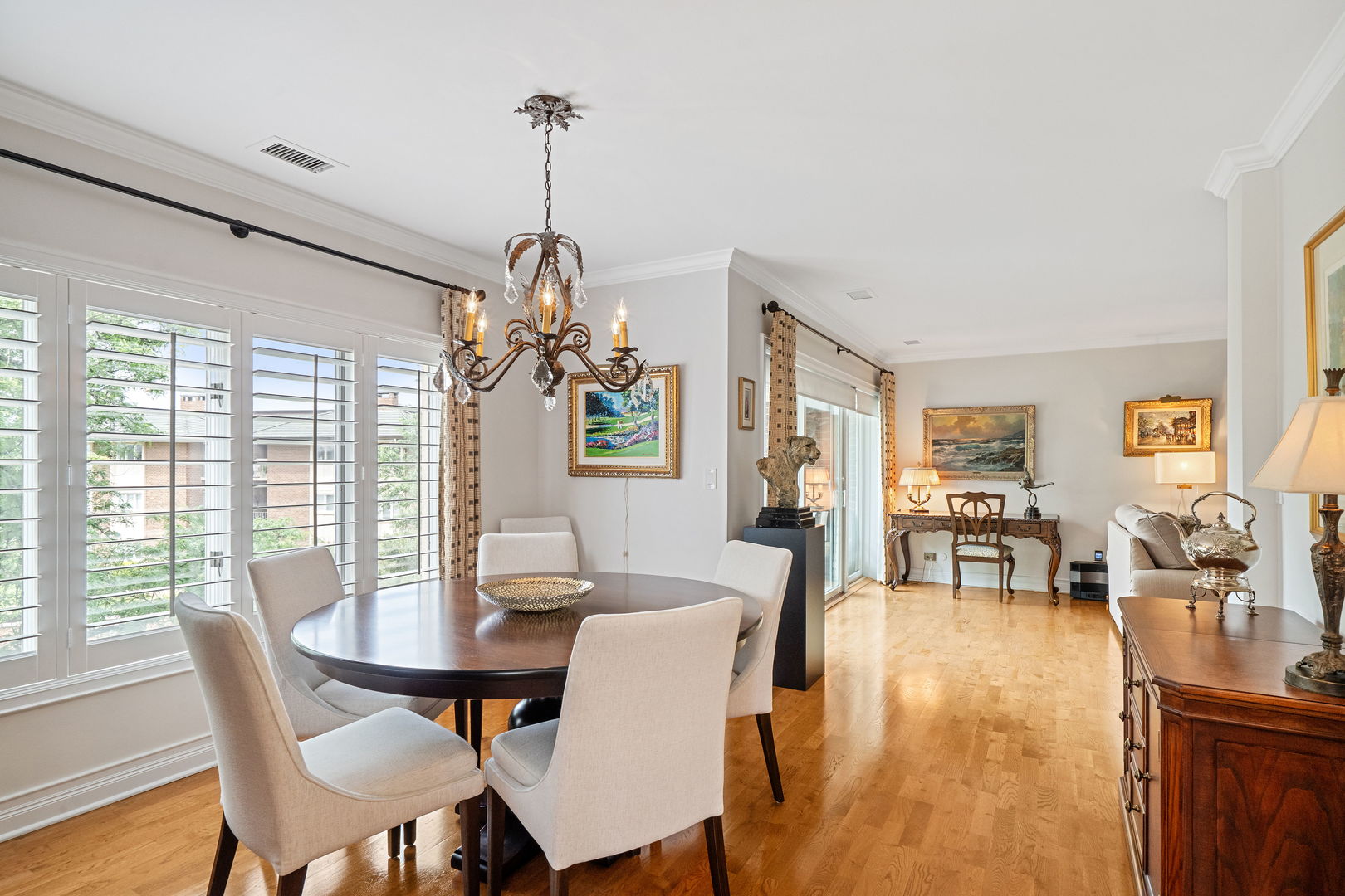 5 Oak Brook Club Drive #N303, Oak Brook, IL 60523