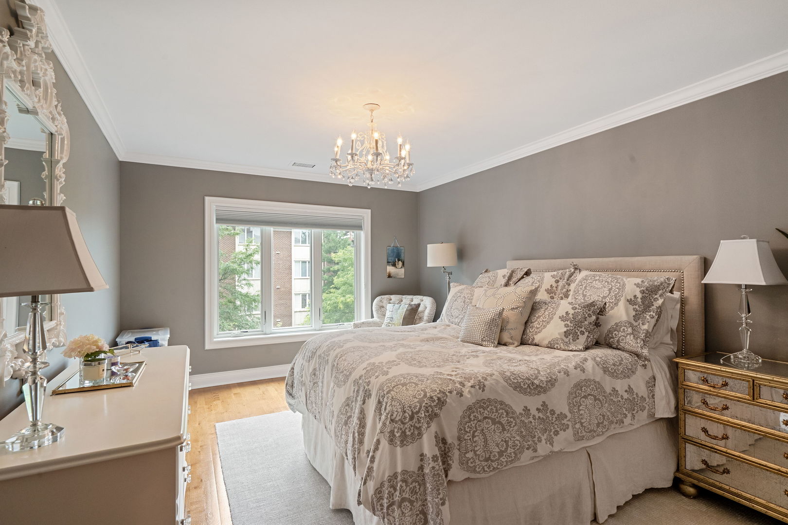 5 Oak Brook Club Drive #N303, Oak Brook, IL 60523