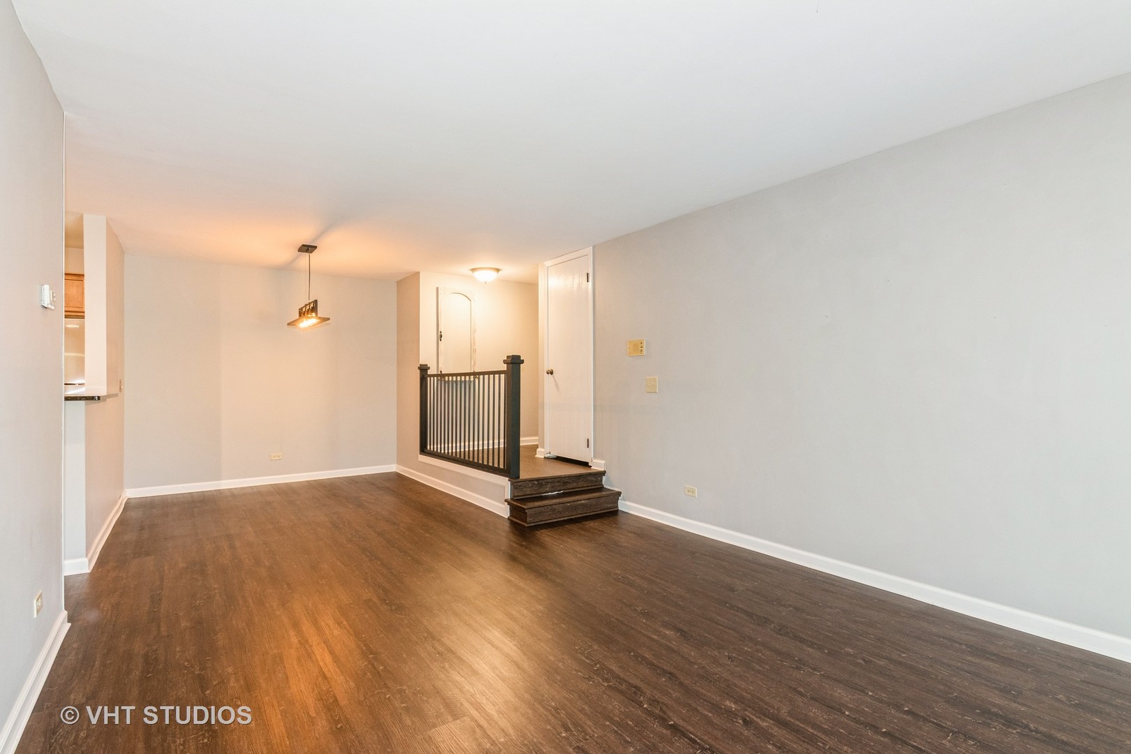 1561 Raymond Drive #103, Naperville, IL 60563