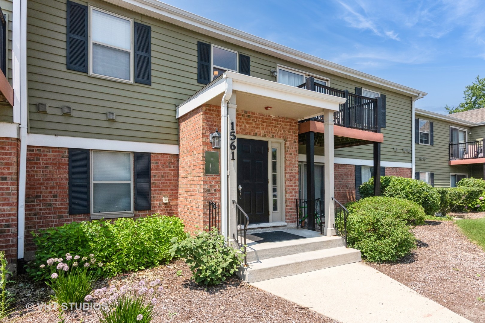 1561 Raymond Drive #103, Naperville, IL 60563