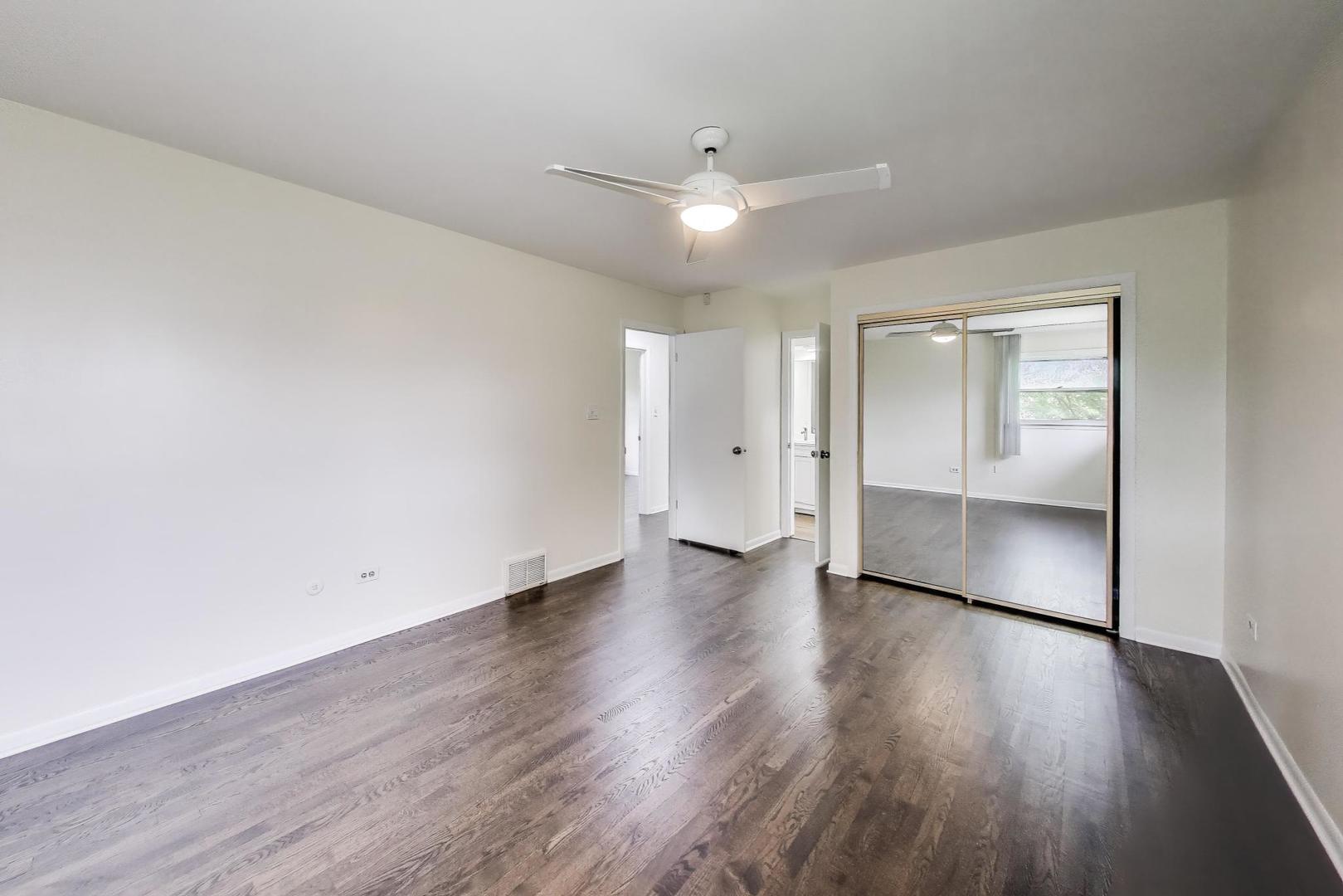 8015 W Church Street, Niles, IL 60714
