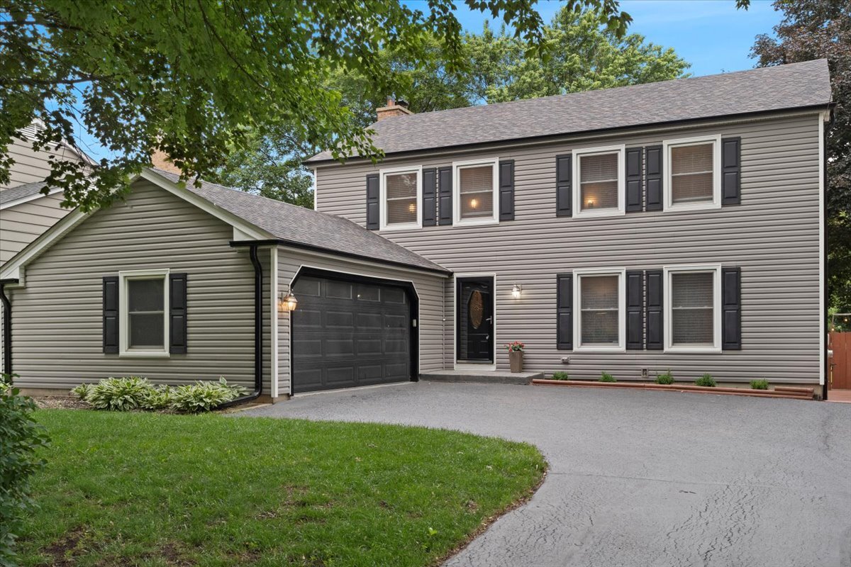 308 Eastern Avenue, Barrington, IL 60010
