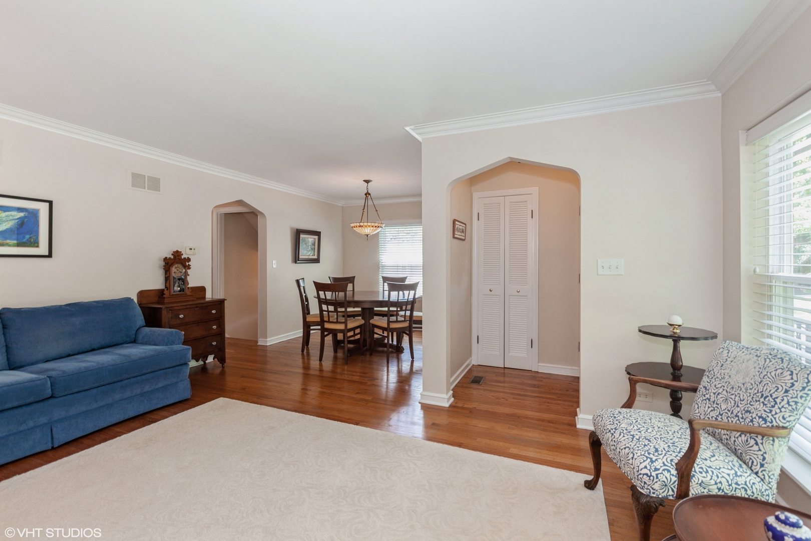4645 Grand Avenue, Western Springs, IL 60558