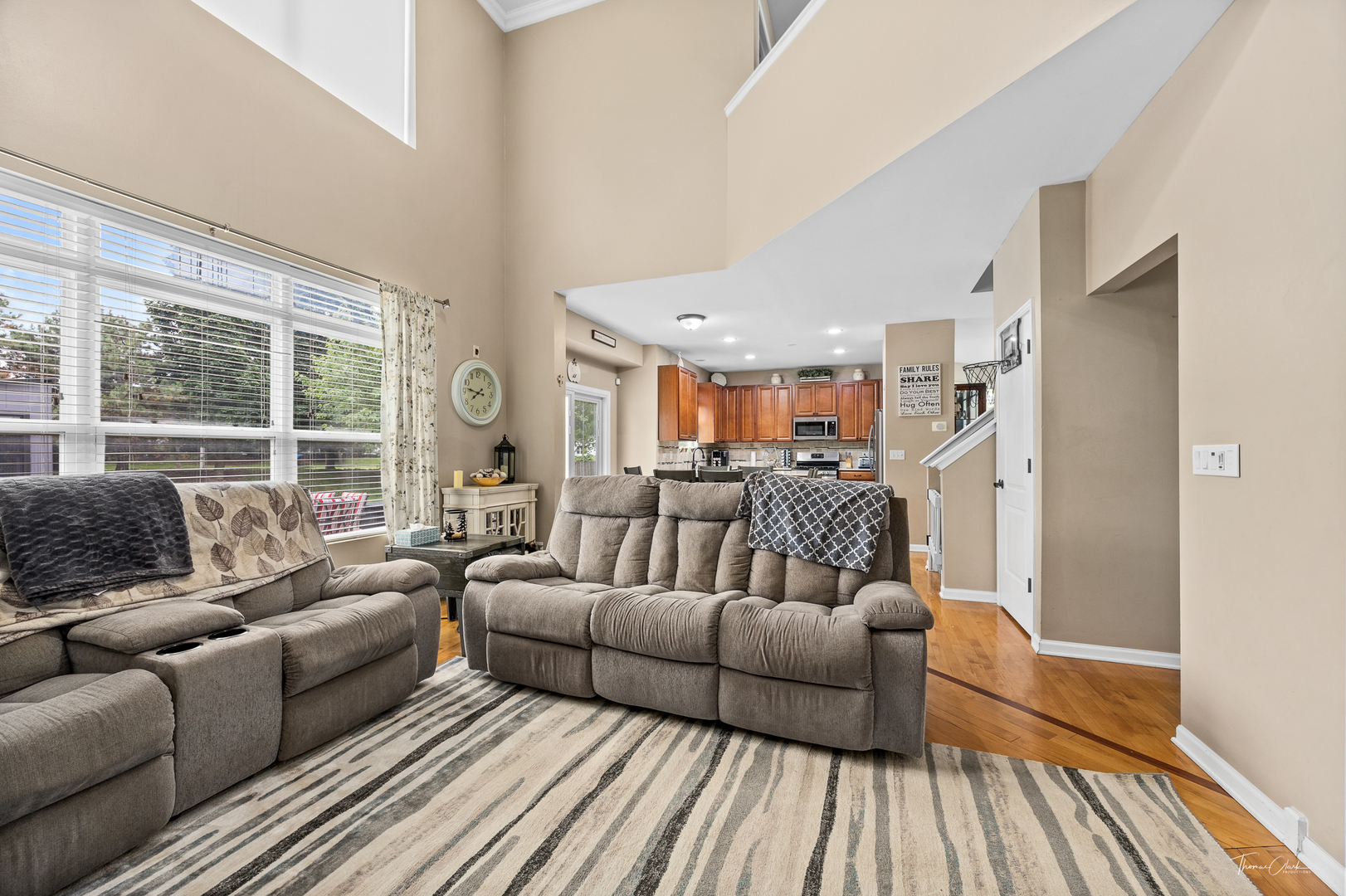 3 Arbors Edge Court, Bolingbrook, IL 60490