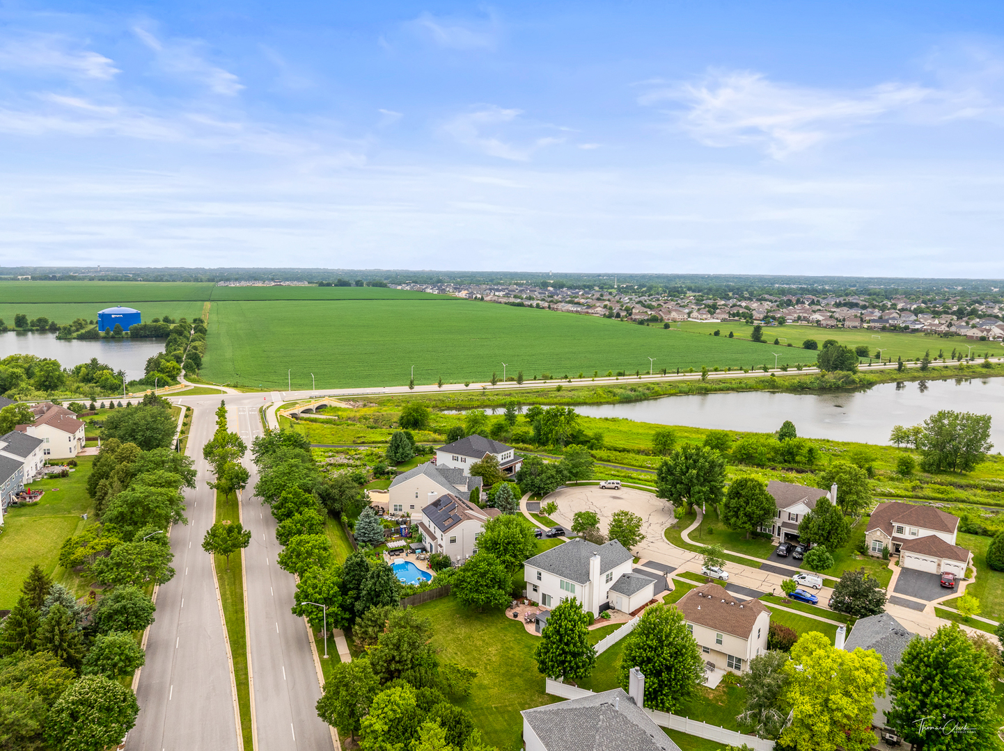 3 Arbors Edge Court, Bolingbrook, IL 60490