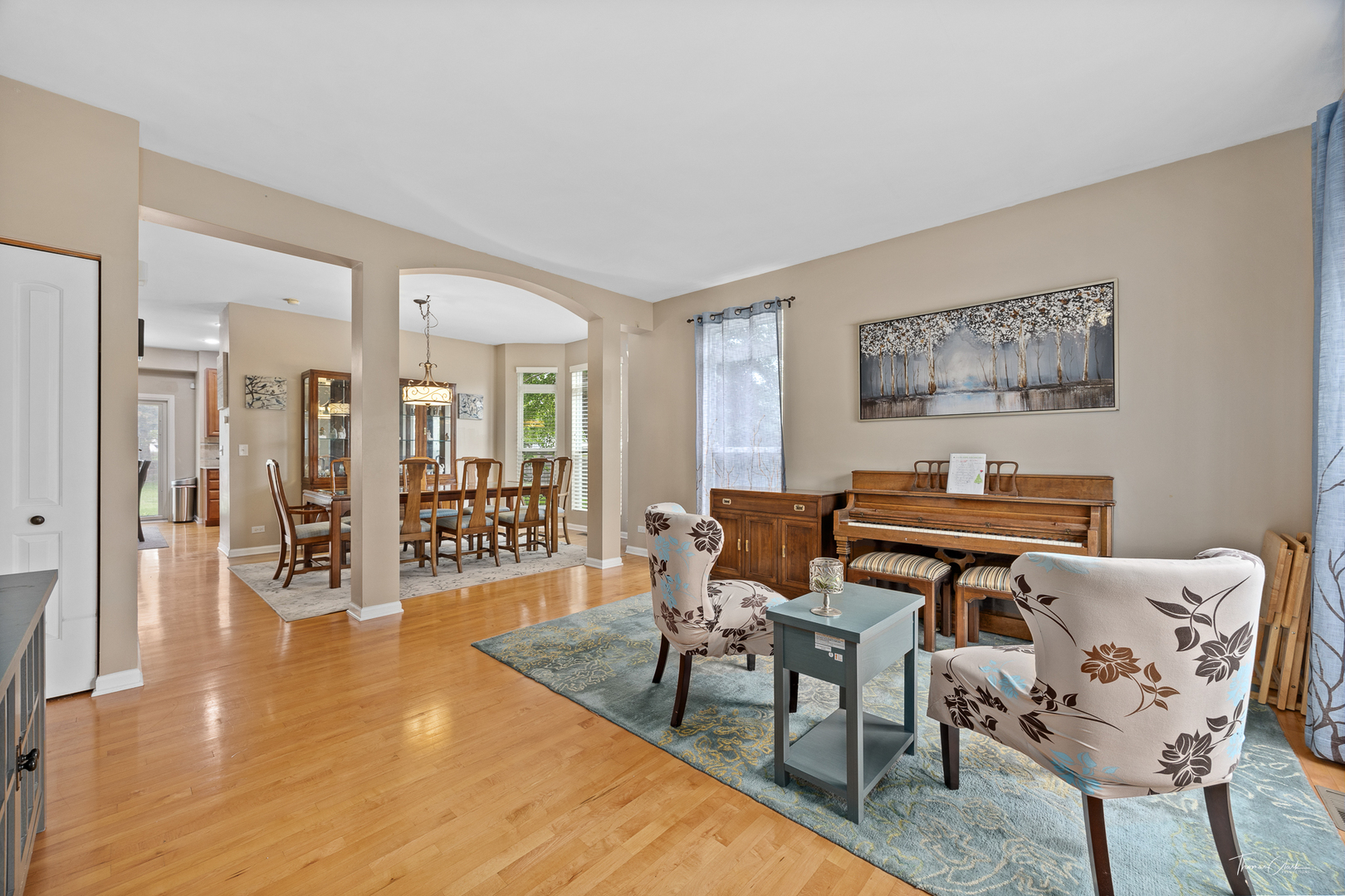3 Arbors Edge Court, Bolingbrook, IL 60490
