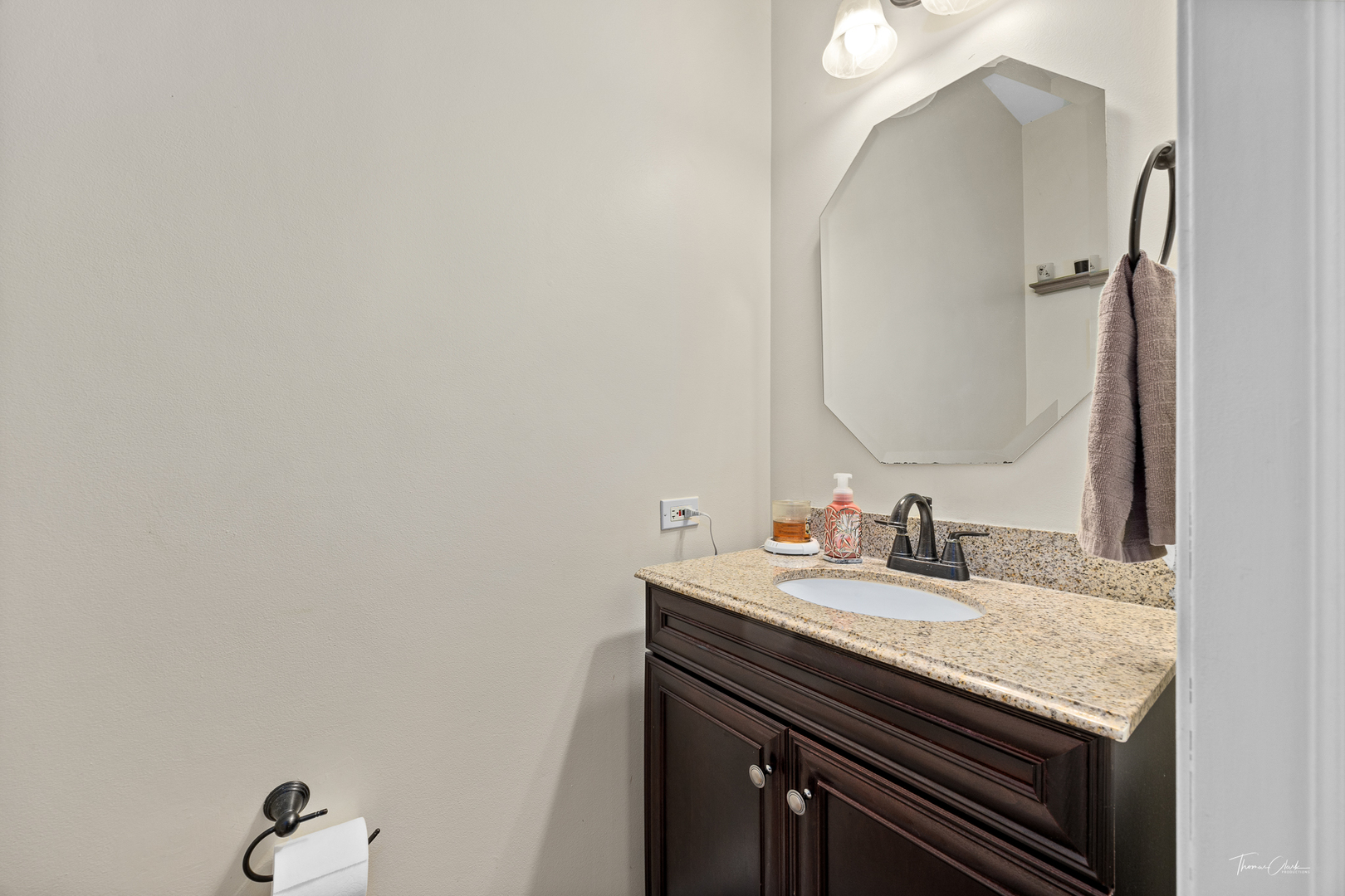3 Arbors Edge Court, Bolingbrook, IL 60490