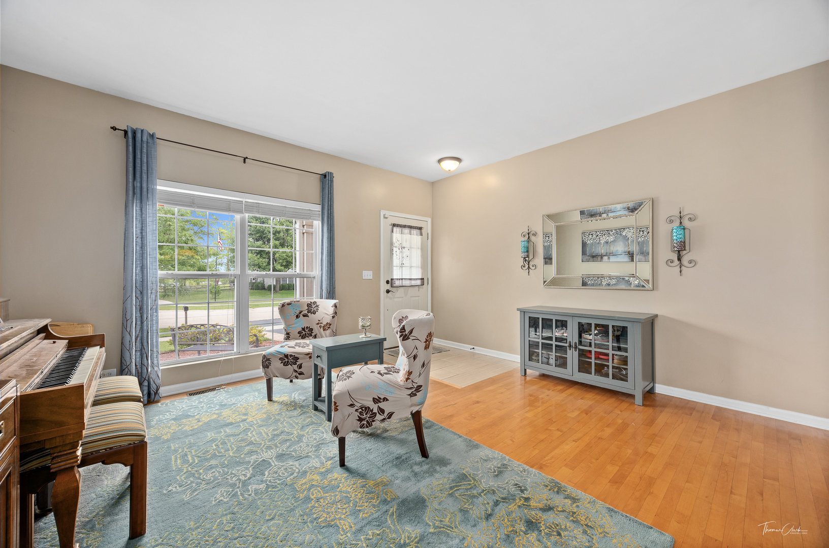 3 Arbors Edge Court, Bolingbrook, IL 60490