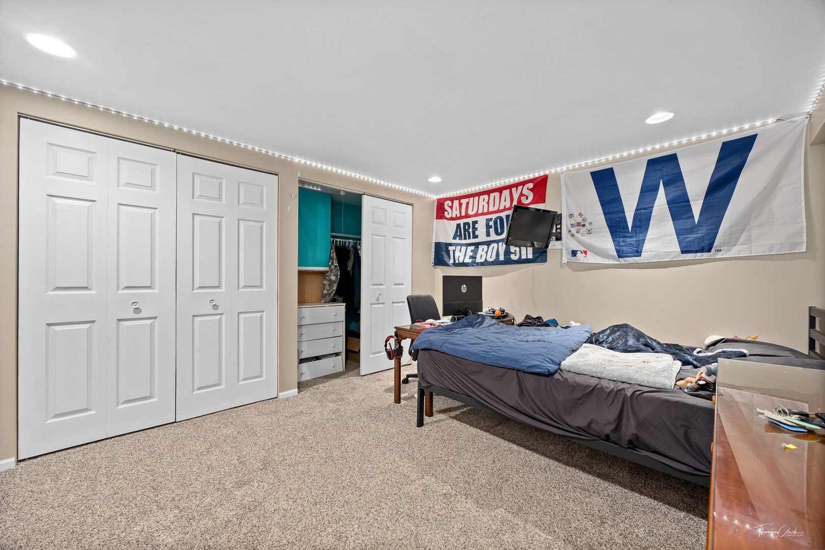3 Arbors Edge Court, Bolingbrook, IL 60490