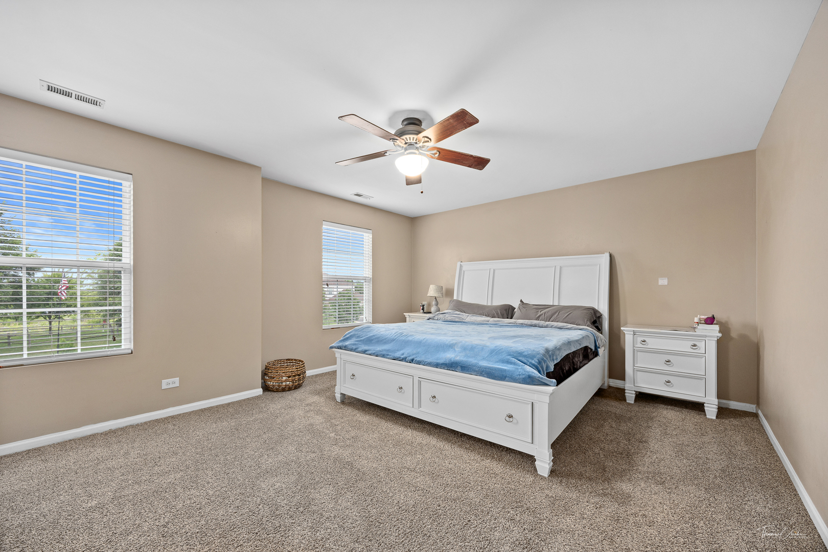 3 Arbors Edge Court, Bolingbrook, IL 60490