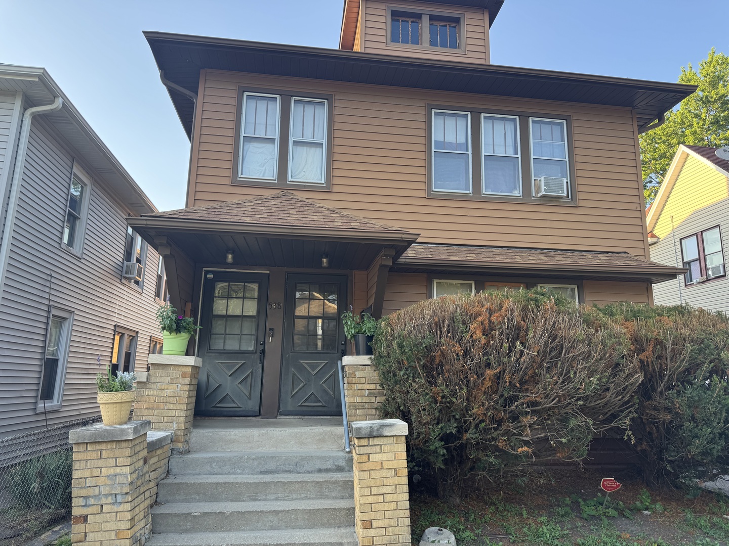 538 MAY Street, Waukegan, IL 60085