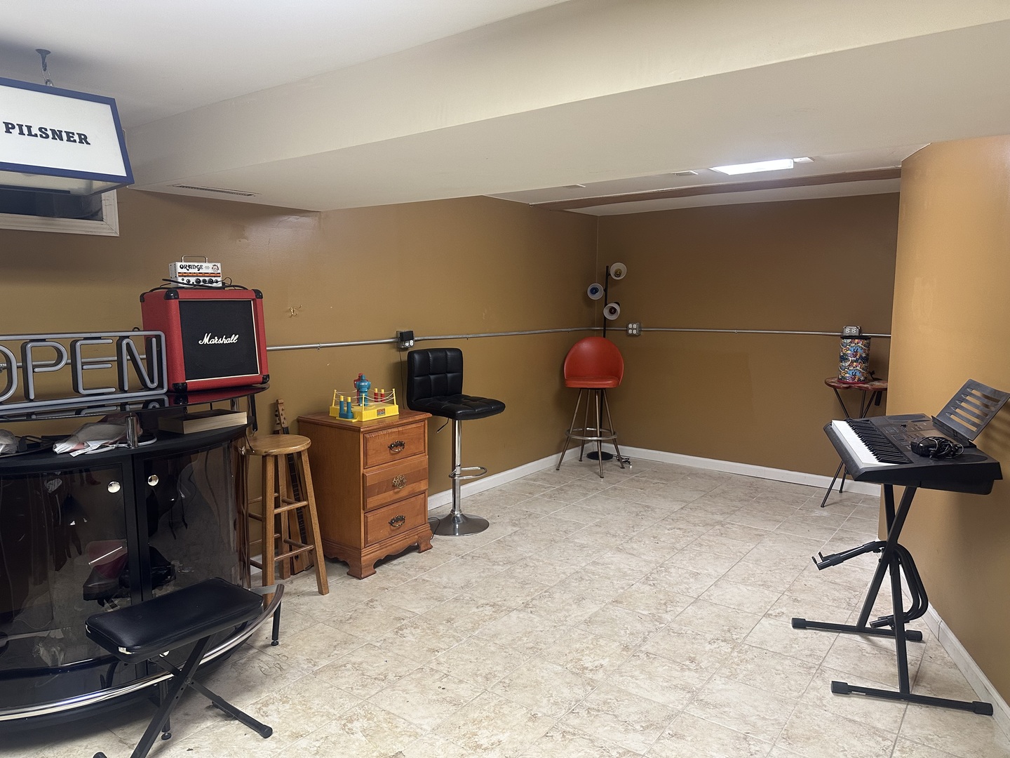 140 W Sunset Avenue, Lombard, IL 60148